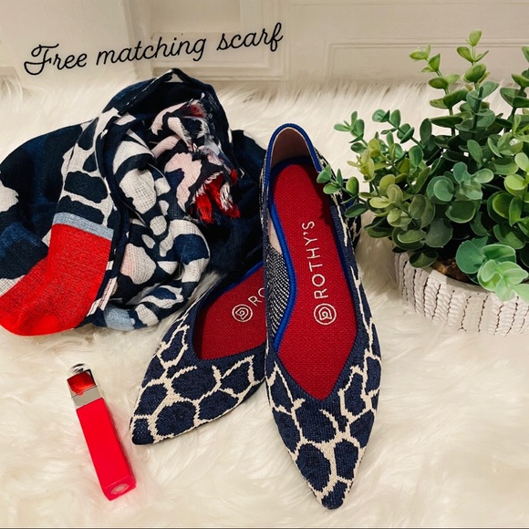 Rothy's Shoes - ROTHY’S BNIB Indigo Giraffe Point